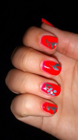 gelnagellak met naitart